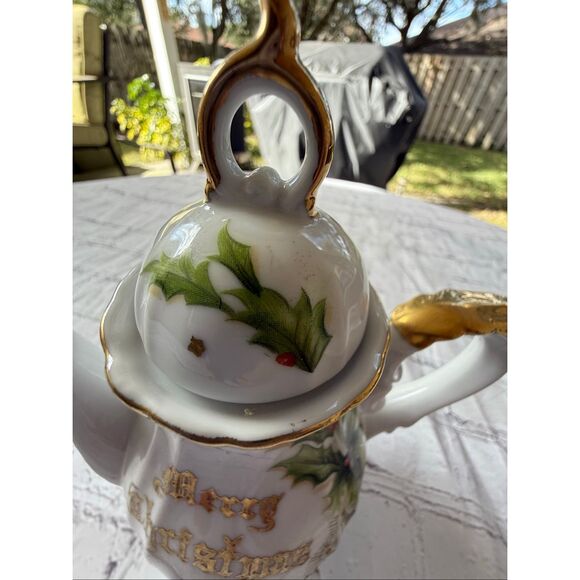 Vintage Norcrest Fine China Merry Christmas Formal Teapot Holly Holiday Print - Picture 8 of 16